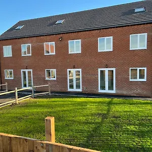  Apartment Campion Place Contractor United Kingdom
