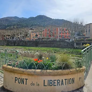 Beau 3 Pieces, Centre Village Sospel, Calme Absolu Appartement Sospel
