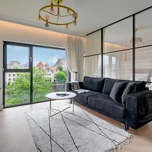  Apartment Wintera & Parking By Downtown Polen